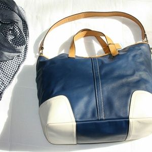 COACH Hadley Leather bag